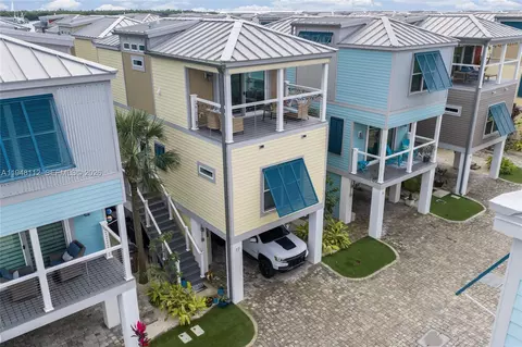 101 11th Street Ocean UNIT 17, Marathon, FL 33050
