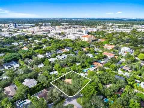 5335 SW 74th St, Miami, FL 33143