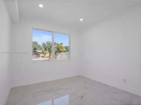 Bedroom - 540 Harem Ave, Opa Locka, FL 33054 photo 6 of 7