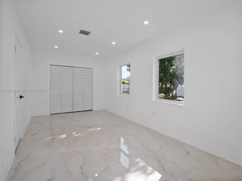 Bedroom - 540 Harem Ave, Opa Locka, FL 33054 photo 3 of 7