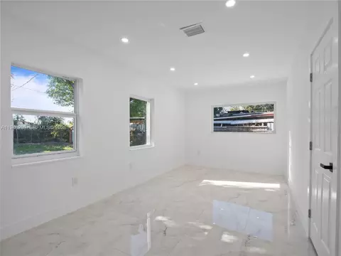 Other - 540 Harem Ave, Opa Locka, FL 33054 photo 3 of 7