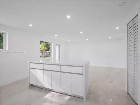 Living - 540 Harem Ave, Opa Locka, FL 33054 photo 8 of 9
