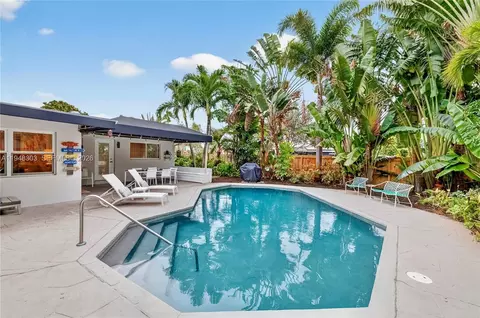 4761 NE 18th Ave, Oakland Park, FL 33334