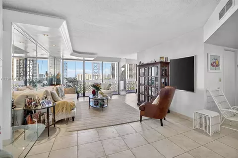 19355 Turnberry Way #8L, Aventura, FL 33180