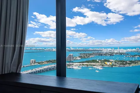 159 NE 6th St #5101, Miami, FL 33132