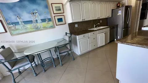210 174th St #1909, Sunny Isles Beach, FL 33160
