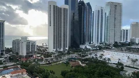 210 174th St #1909, Sunny Isles Beach, FL 33160