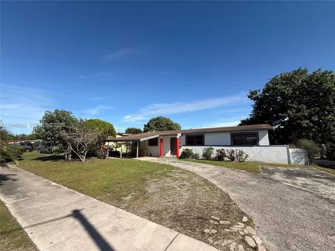 18425 NW 23rd Ave, Miami Gardens, FL 33056