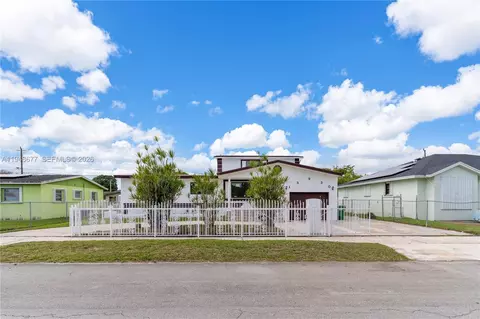 13930 Van Buren St, Miami, FL 33176