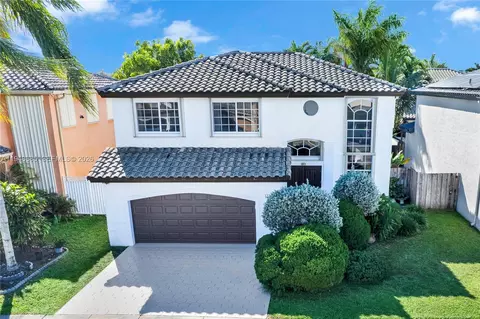 15588 SW 95th St, Miami, FL 33196