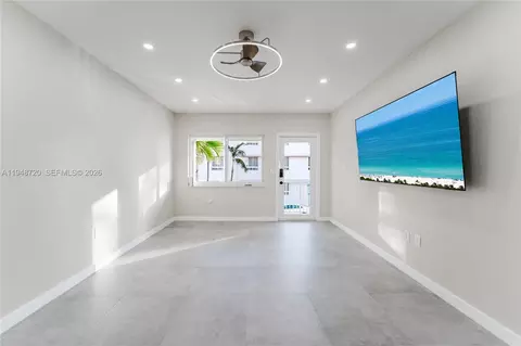 4201 Indian Creek Dr #9, Miami Beach, FL 33140