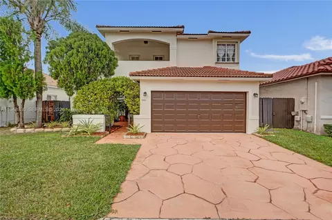 5502 SW 162nd Pl, Miami, FL 33185