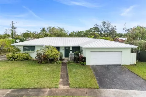 8525 SW 100th Ave, Miami, FL 33173