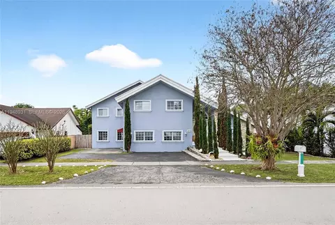 10720 SW 142nd Ave, Miami, FL 33186