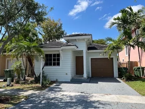 3401 NE 4 St, Homestead, FL 33033