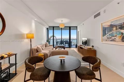 700 NE 24th St #2602, Miami, FL 33137