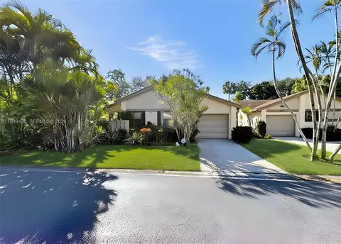 2214 Seagrape Cir, Coconut Creek, FL 33066