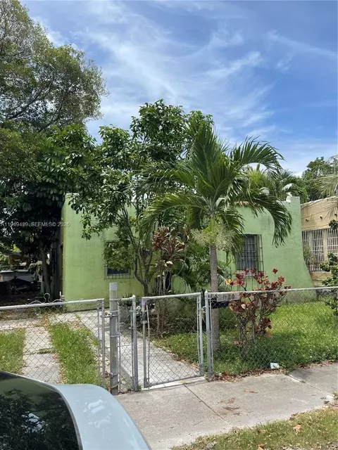 1120 NW 31st St, Miami, FL 33127