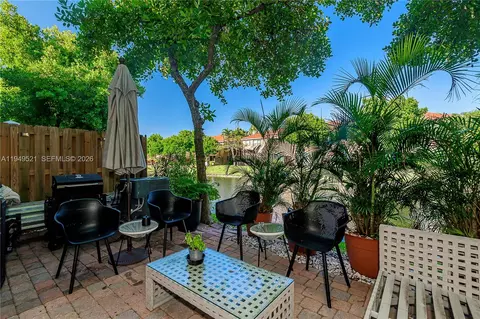 4948 Windward Way #1403, Fort Lauderdale, FL 33312