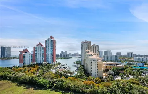 3300 NE 191st St #1915, Aventura, FL 33180