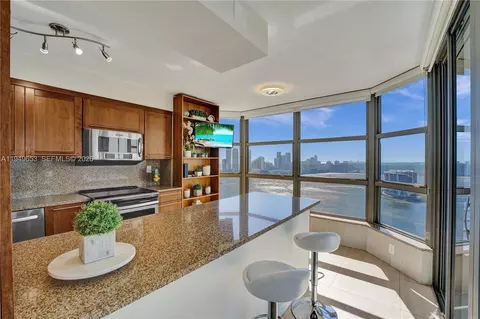 3500 Mystic Pointe Dr #3601, Aventura, FL 33180