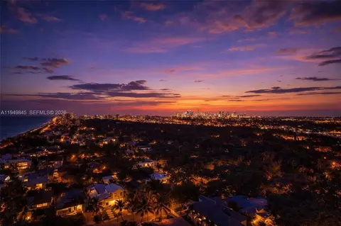 1901 N Ocean Blvd #TH-B, Fort Lauderdale, FL 33305