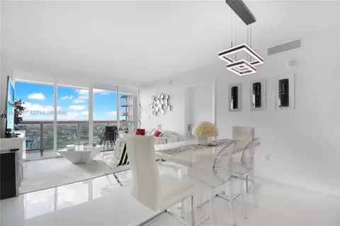 1800 N Bayshore Dr #3410, Miami, FL 33132