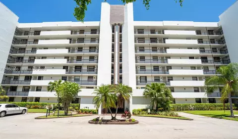 1266 S Military Trl #573, Deerfield Beach, FL 33442