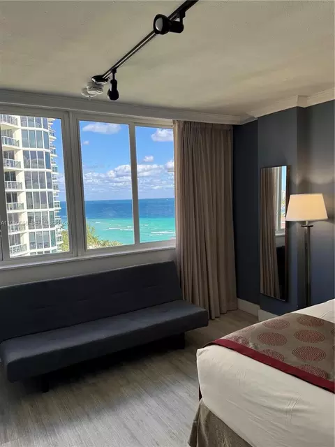 19201 Collins Ave #1018, Sunny Isles Beach, FL 33160