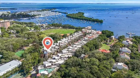 3471 Main Hwy #1240, Miami, FL 33133