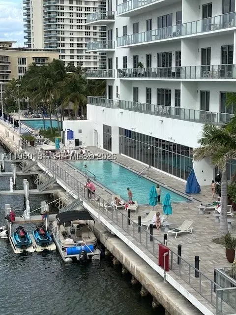 4010 S Ocean Dr #R2702, Hollywood, FL 33019