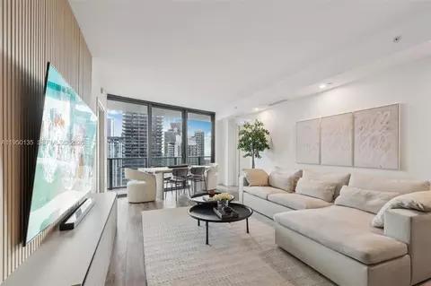 801 S Miami Ave #3802, Miami, FL 33130