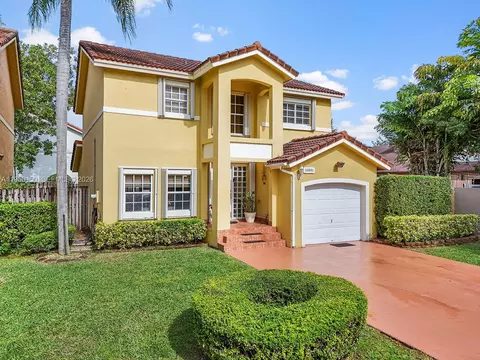 13821 SW 102nd Ter, Miami, FL 33186