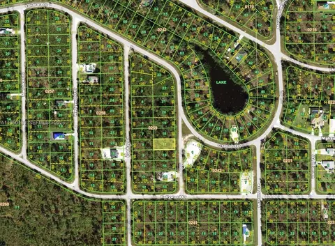 27565 Sandrala Dr, Punta Gorda, FL 33955