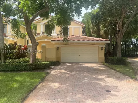 1659 Passion Vine Cir #18-4, Weston, FL 33326