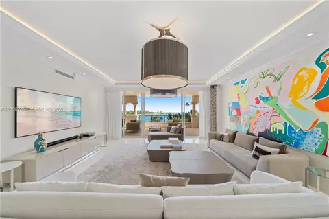 7124 Fisher Island Dr #7124, Miami Beach, FL 33109