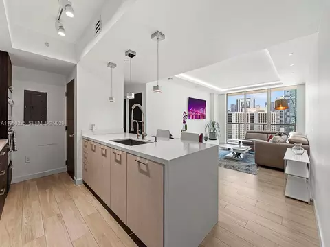 500 Brickell Ave #2203, Miami, FL 33131