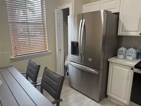 5400 NW 107th Ave #416, Doral, FL 33178