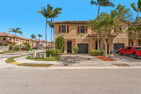 23465 SW 113th Psge, Homestead, FL 33032