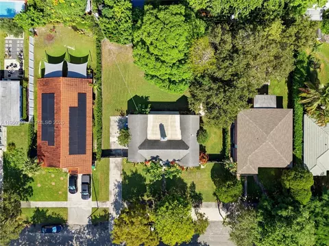 453 NE 89th St, El Portal, FL 33138 photo 37