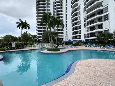 3530 Mystic Pointe Dr #2602, Aventura, FL 33180