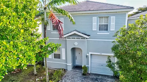 355 NE 31st Ave, Homestead, FL 33033