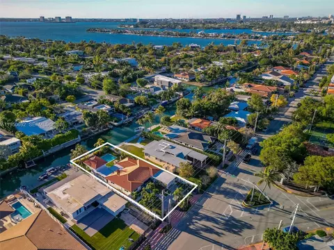 7770 Hawthorne Ave, Miami Beach, FL 33141
