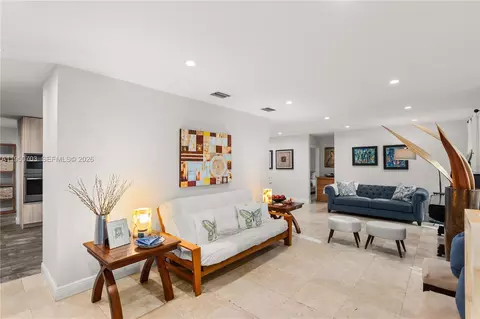 6809 Mentone St, Coral Gables, FL 33146 photo 4