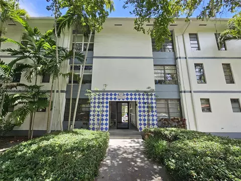 235 Antilla Ave #4, Coral Gables, FL 33134