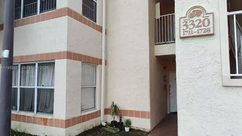 3320 N Pinewalk Dr N #1715, Margate, FL 33063