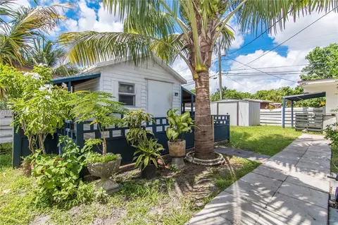 943 W 64th Pl, Hialeah, FL 33012 photo 27