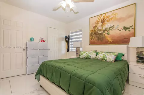 943 W 64th Pl, Hialeah, FL 33012 photo 20