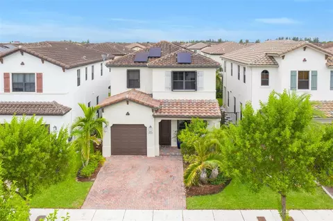 3338 W 97th Ter, Hialeah, FL 33018 photo 56