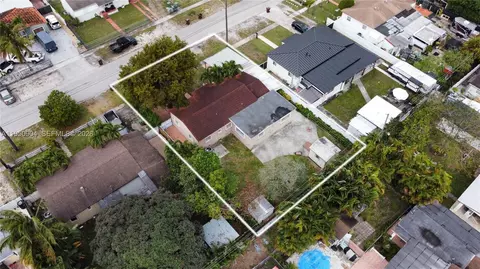 5431 W 2nd Ave, Hialeah, FL 33012 photo 21
